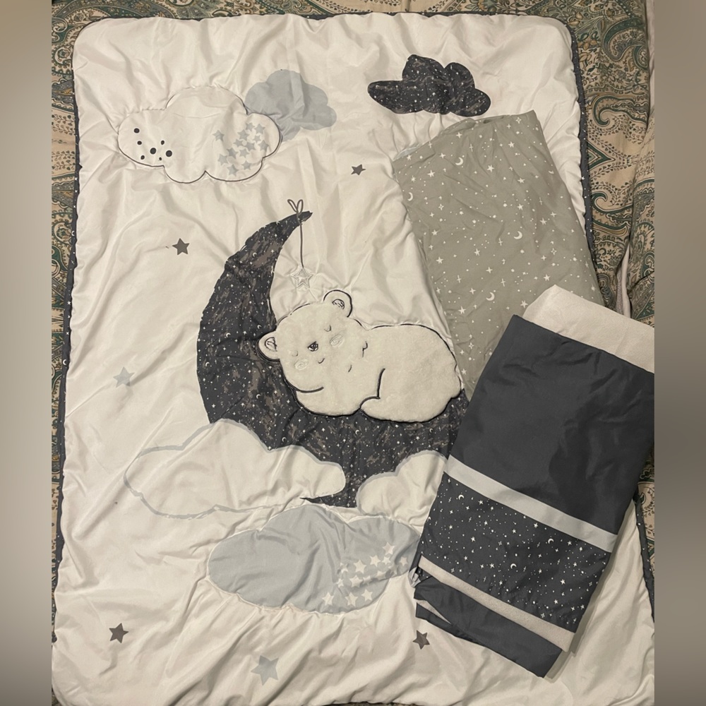 Celestial crib sheet set.
